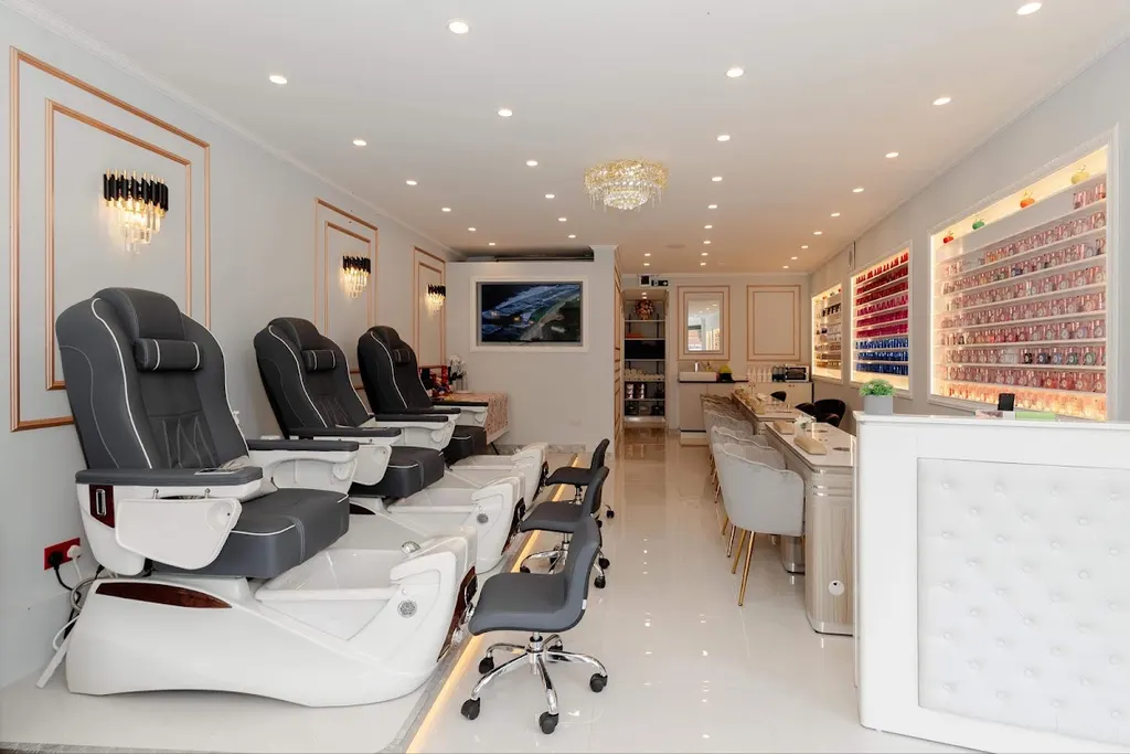 Claire's Nails & Beauty Amersham — Nail salon in Amersham
